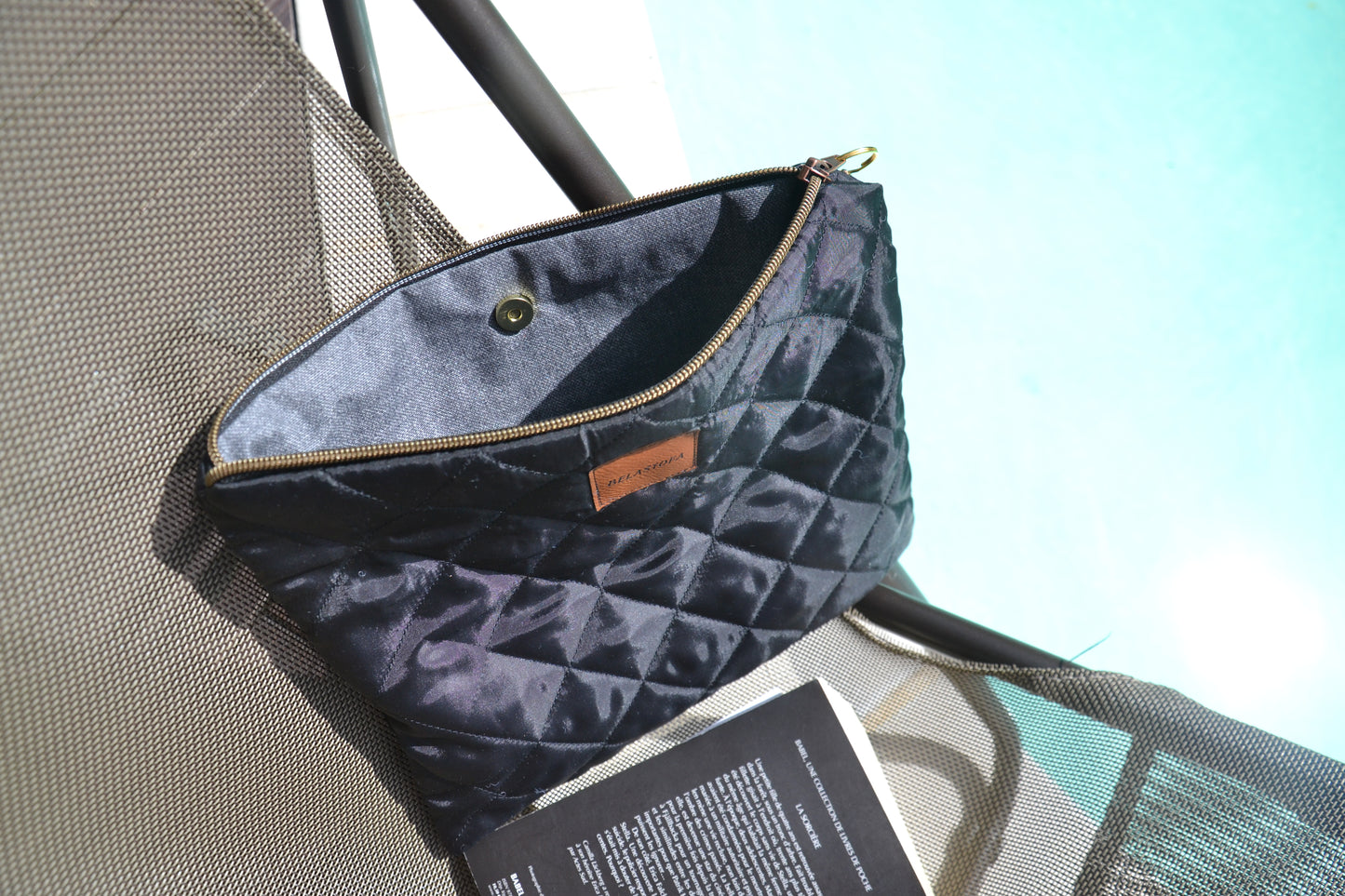 Pochette protège livre