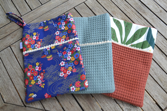 Pochette protège livre